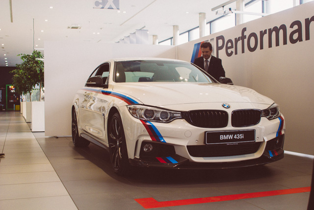 BMW M Performance je poprodajni program, namenjen voznikom z veliko strastjo za dinamično zmogljivost in športnim individualizmom,