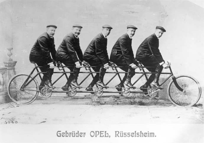 2016 09 01_Obletnica-Opel-koles-2
