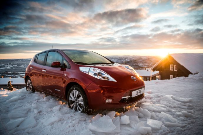 142576_nissan_breaks_the_ice_as_new_nissan_leaf_30kwh_hits_showrooms